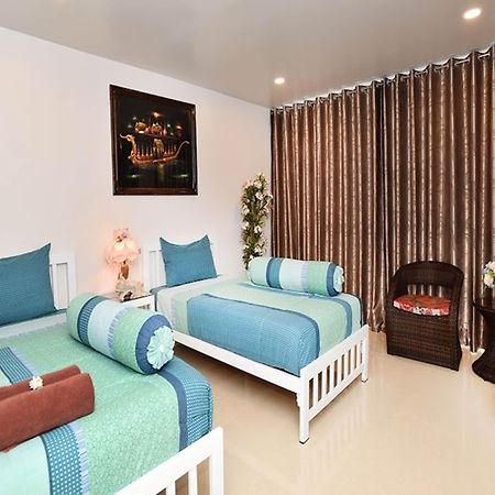 Parvena Hotel Бангкок Экстерьер фото